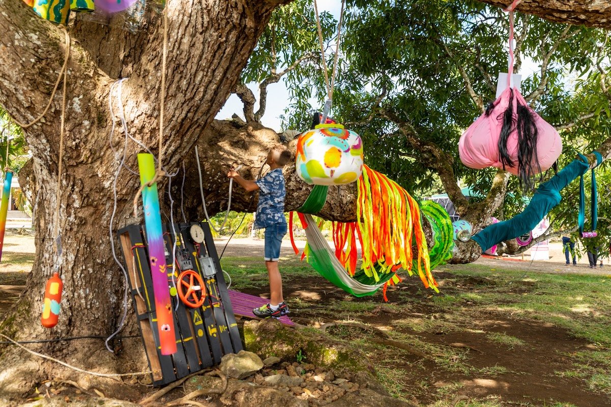 Isla 2068, art installation